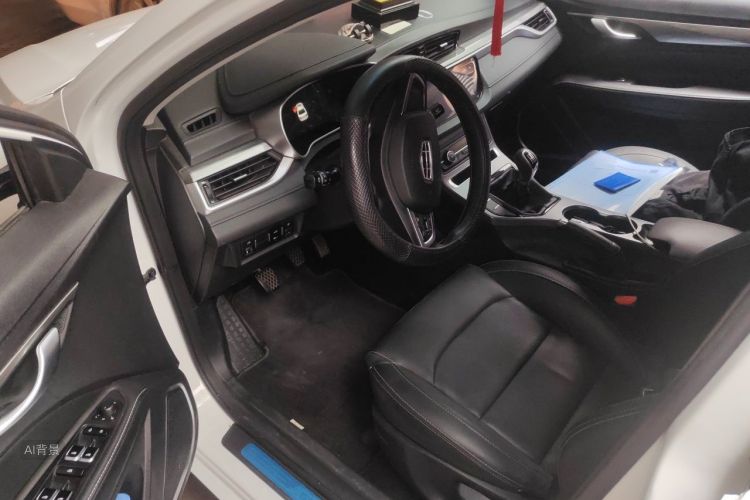 GEELY Emgrand 2020 #18 GEELY Emgrand 2020 car image #18