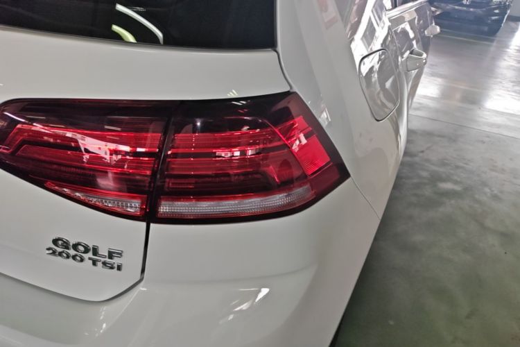 Volkswagen Golf 2019 #8 Volkswagen Golf 2019 car image #8
