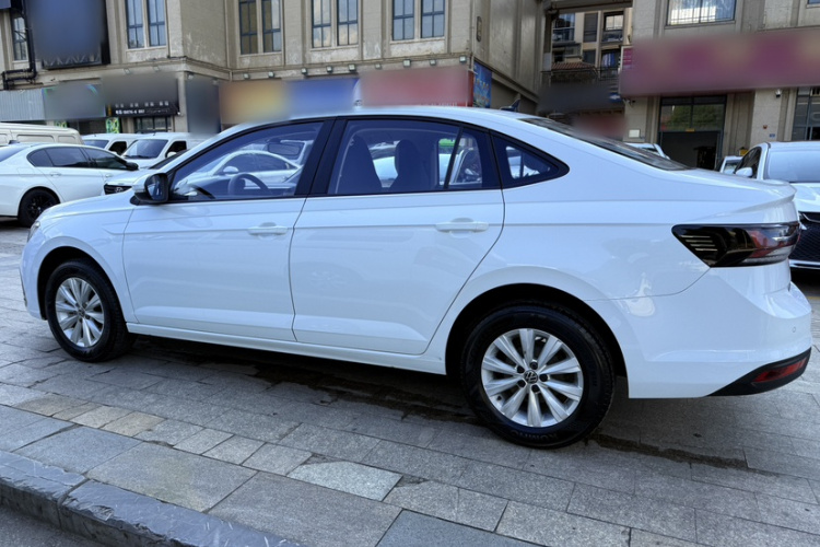 Volkswagen Lavida 2025 #4 Volkswagen Lavida 2025 car image #4