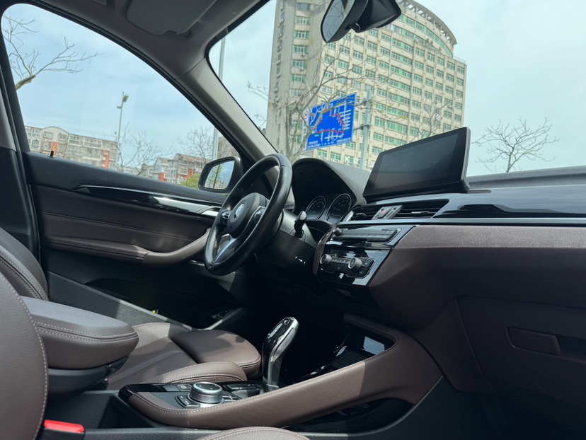 BMW X1 2022 car image #17