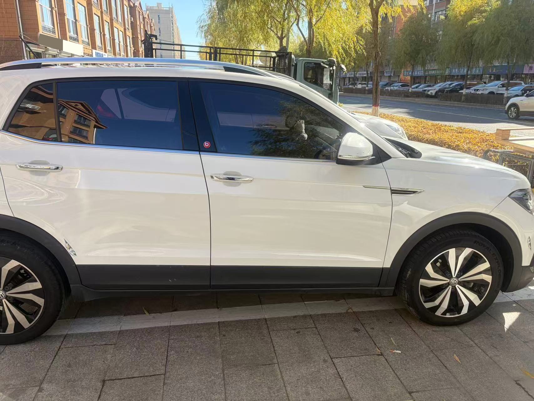 Volkswagen T-Cross 2021 #6 Volkswagen T-Cross 2021 صورة سيارة #6