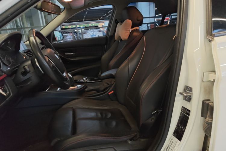 BMW 3 Series 2015 car image #15