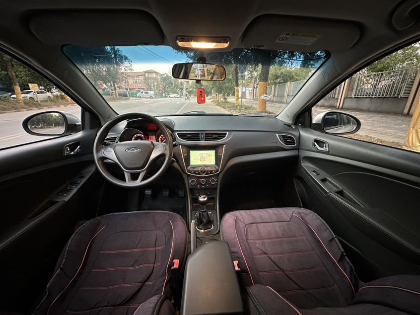 Chery Arrizo 3 2015 immagine di auto #4