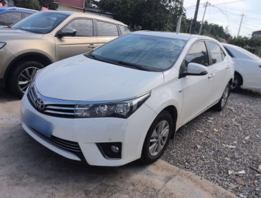 Toyota Corolla 2015 Toyota Corolla 2015 car image