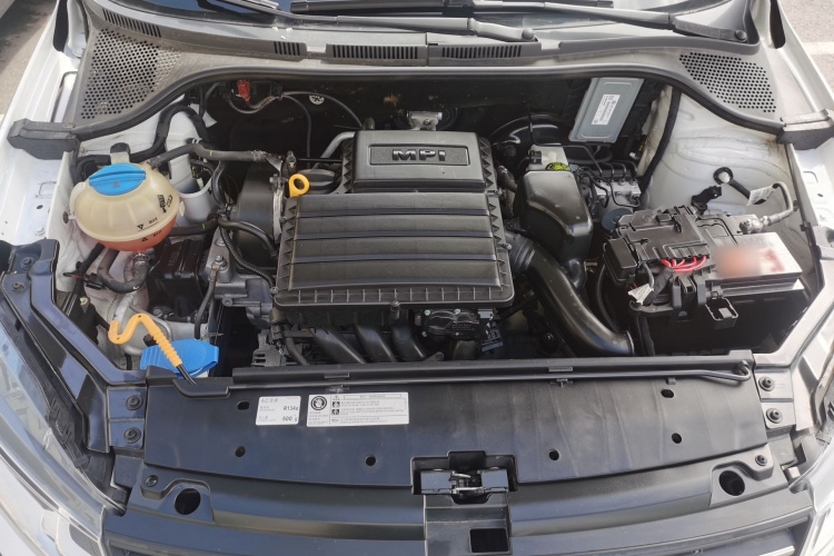 Volkswagen Santana 2018 car image #24