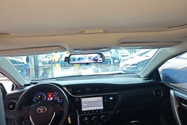 Toyota Corolla 2017 car image #20