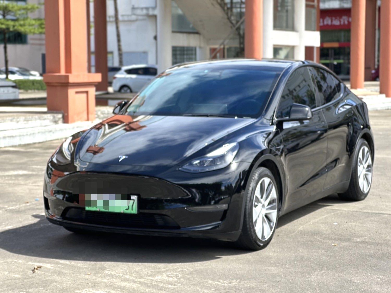 Tesla Model Y 2021 car image 