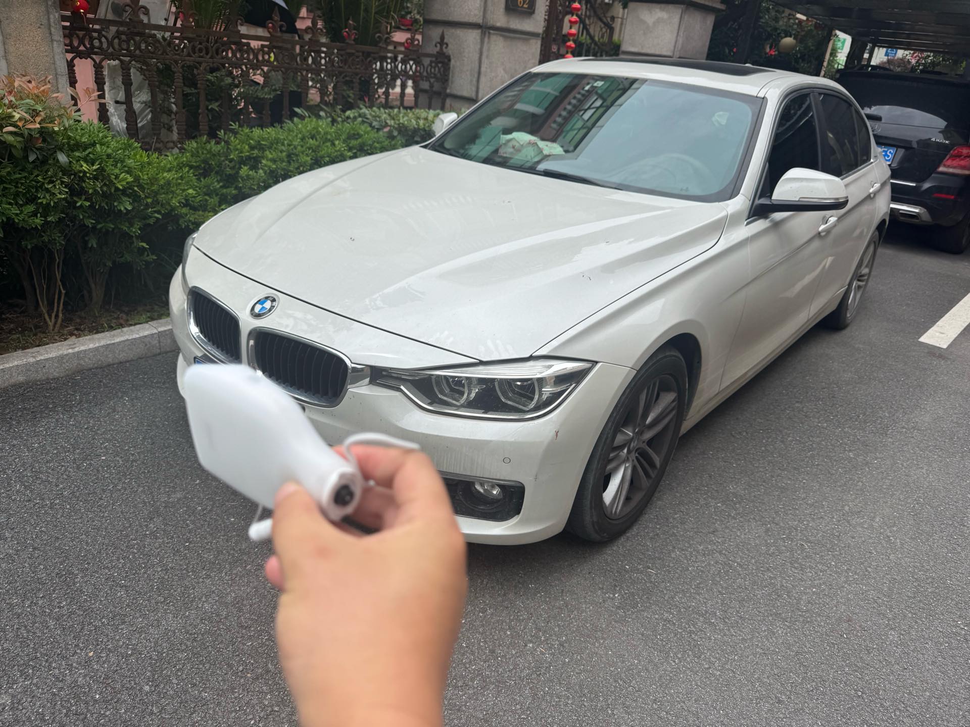 BMW 3 Series 2016 BMW 3 Series 2016 car image