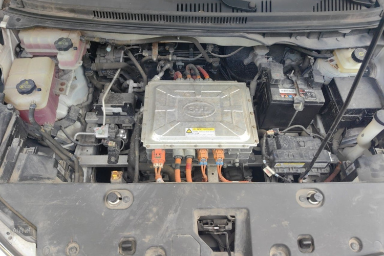 BYD Yuan New Energy 2019 car image #22