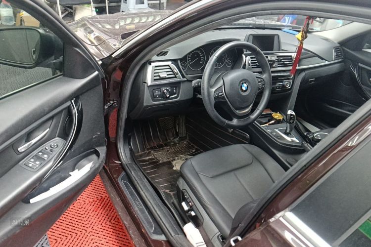 BMW 3 Series 2017 #18 BMW 3 Series 2017 car image #18