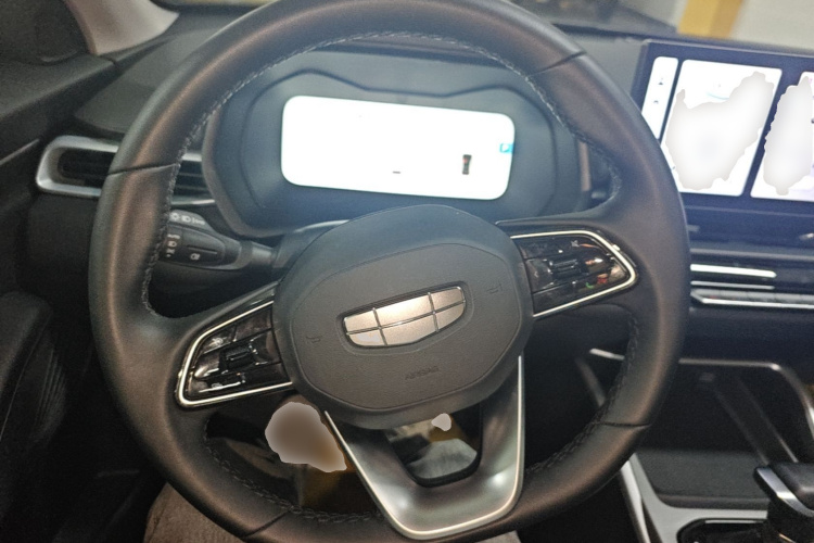 GEELY Emgrand 2025 #11 GEELY Emgrand 2025 car image #11