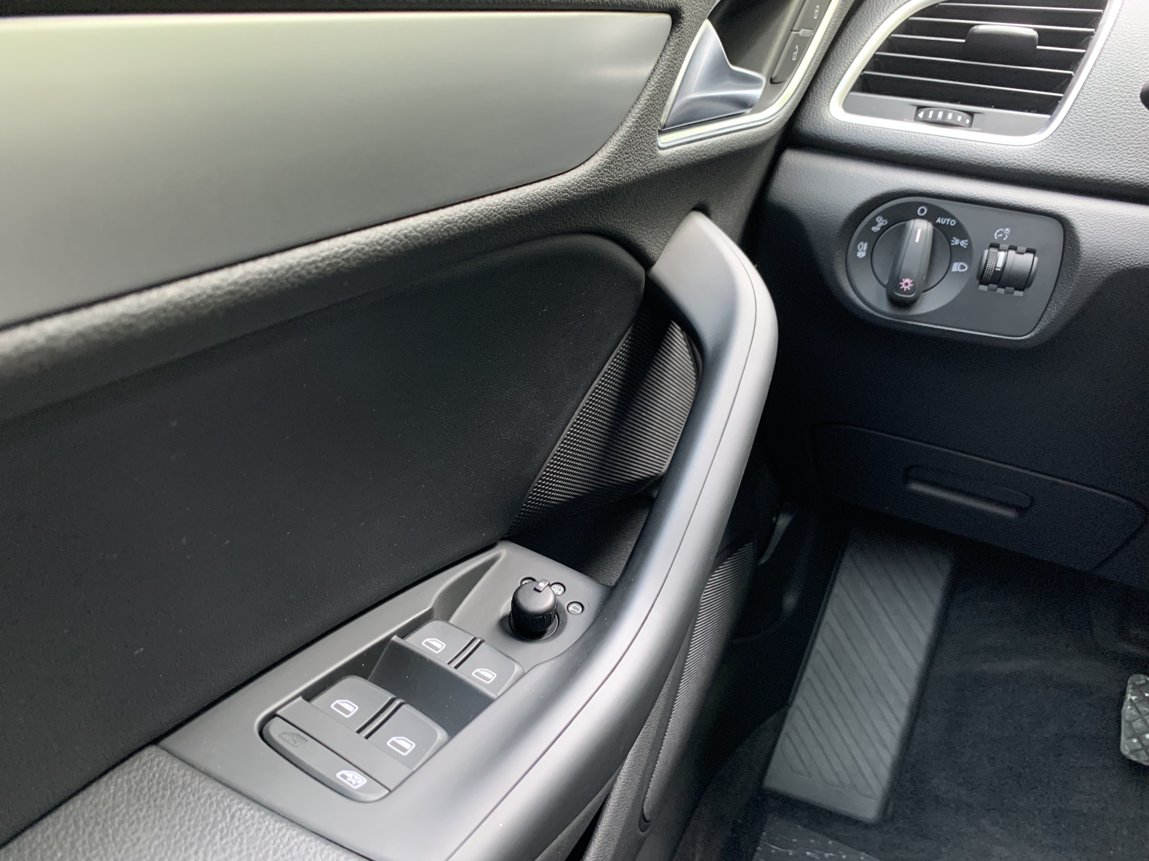 2019 immagine di auto #17