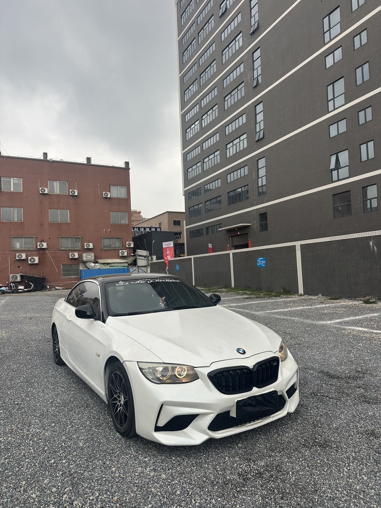 BMW 3 Series (Imported) 2011 изображение автомобиля #2