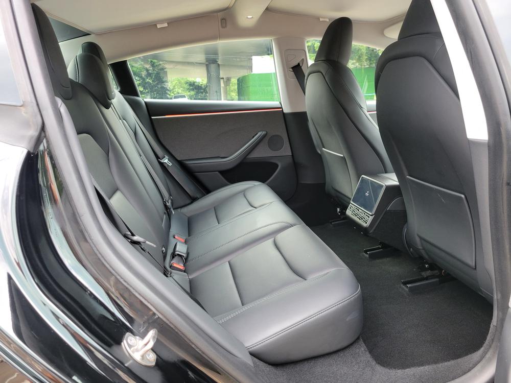 Tesla Model 3 2024 car image #26