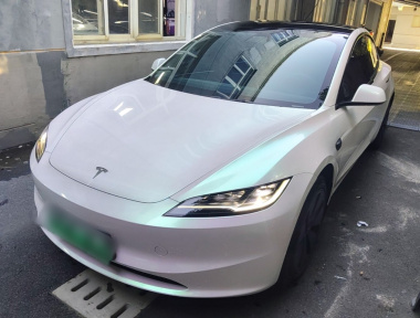 Tesla Model 3 2024 car image 