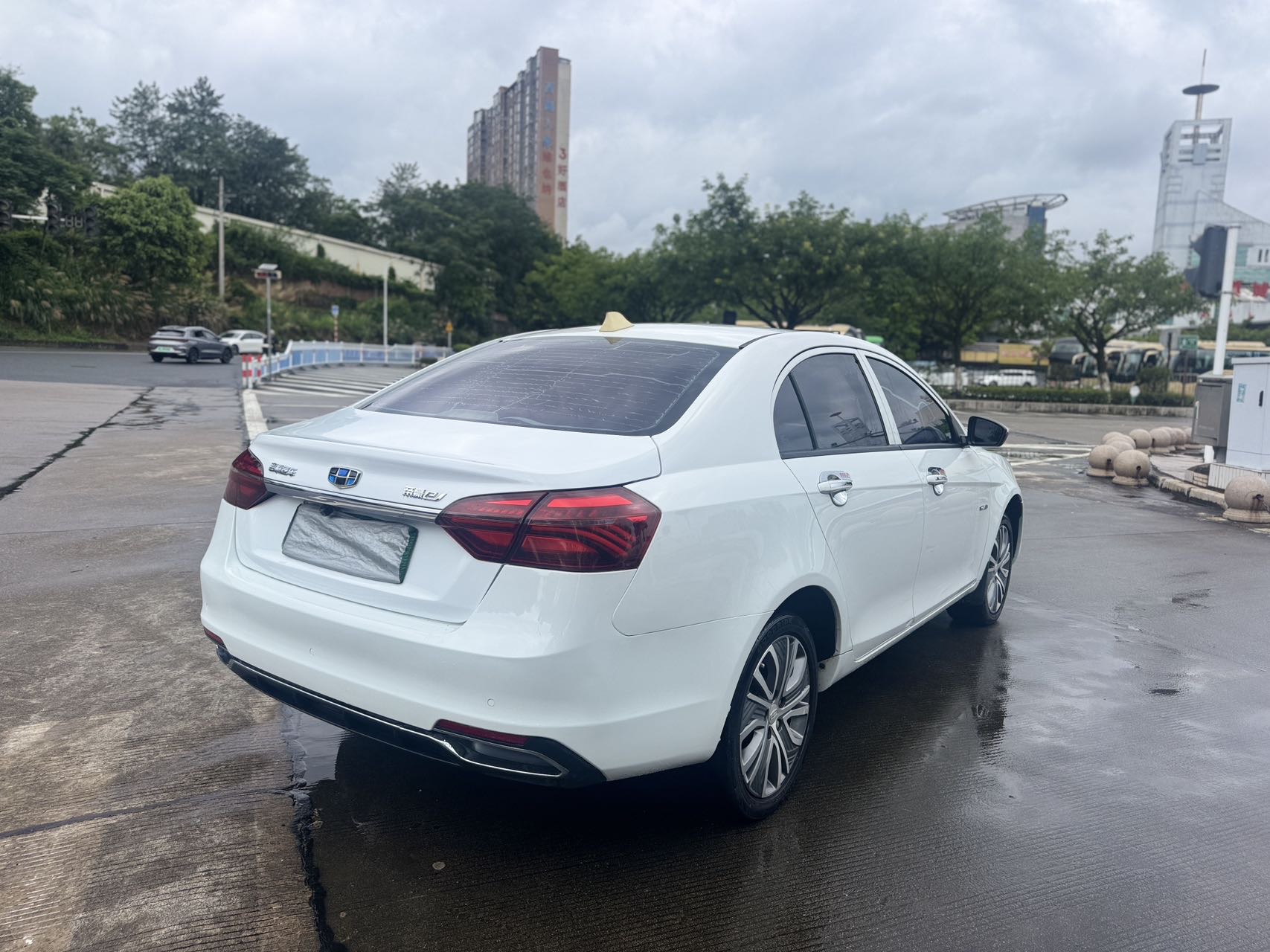 GEELY Emgrand New Energy 2018 immagine di auto #7