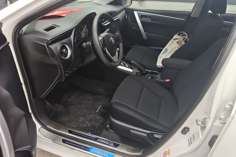 Toyota Corolla 2017 #15 Toyota Corolla 2017 car image #15