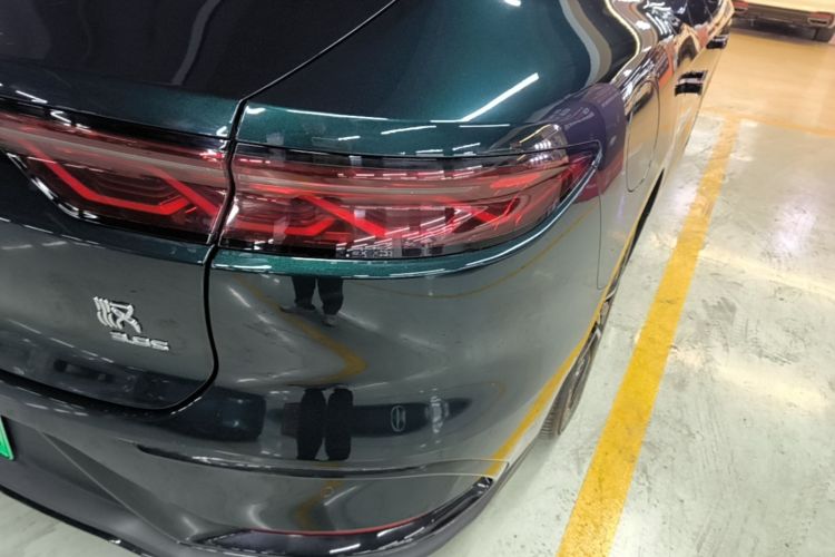 BYD Han 2022 car image #8