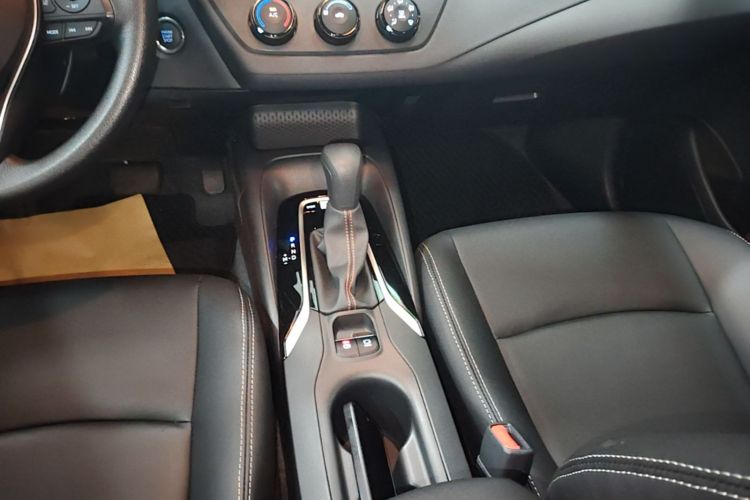 Toyota Corolla 2024 car image #14