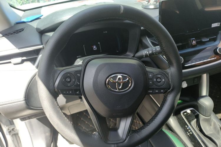 Toyota Corolla Cross 2024 #12 Toyota Corolla Cross 2024 car image #12
