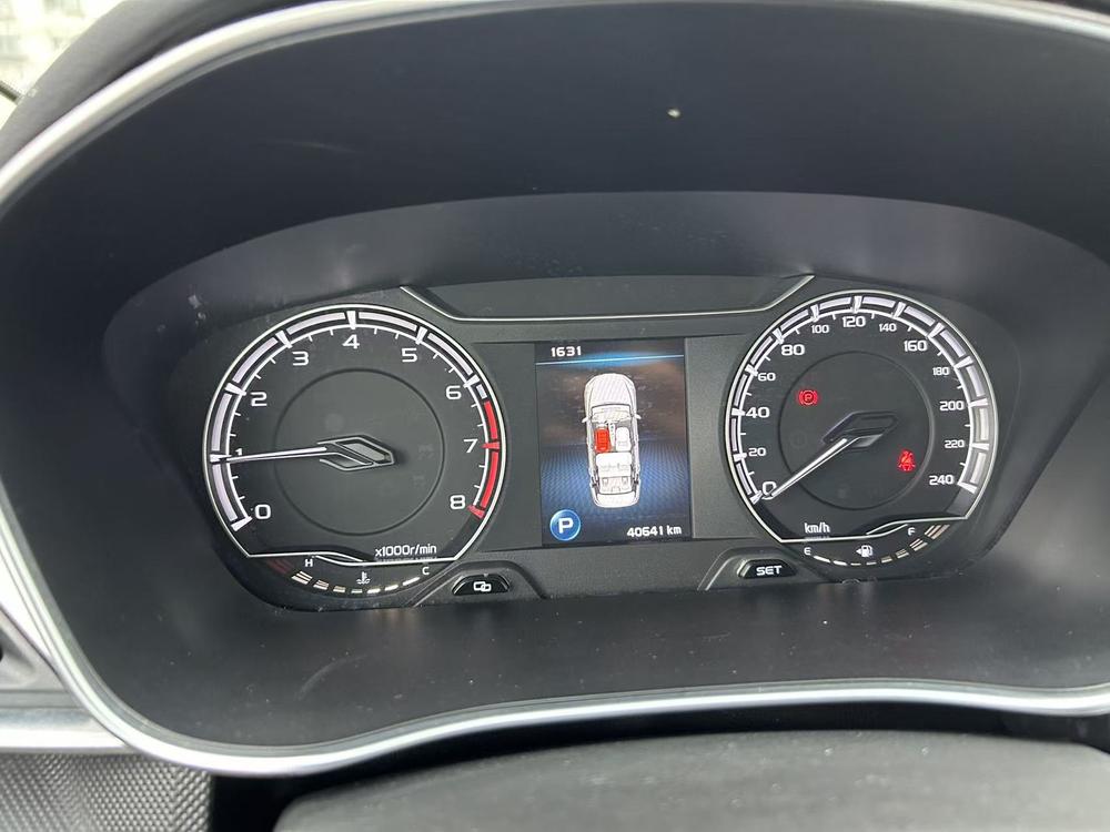 GEELY Binray 2020 immagine di auto #12