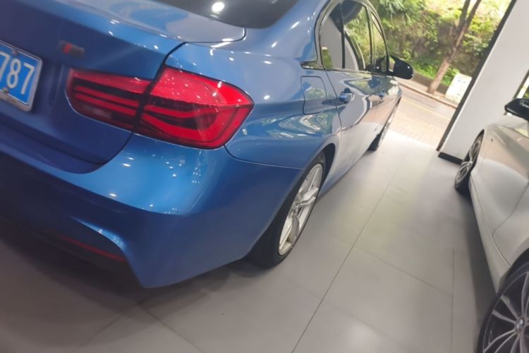 BMW 3 Series 2017 car image #8