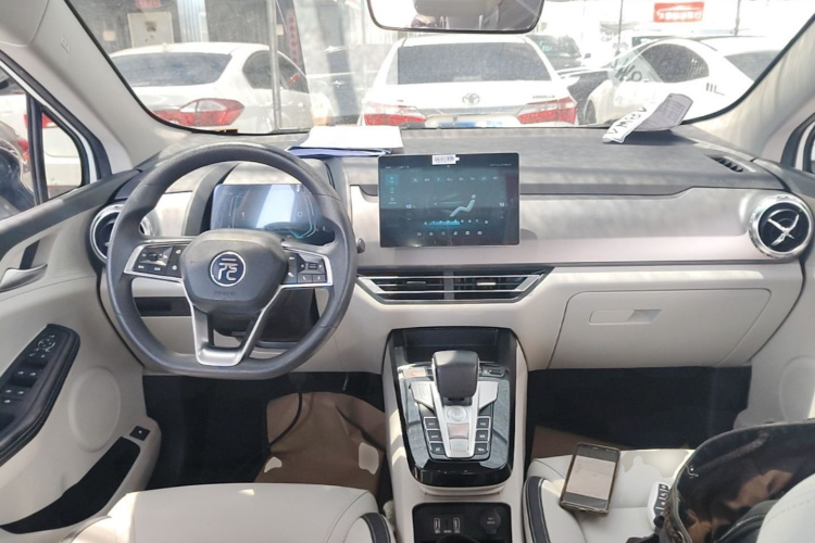 BYD Yuan Pro 2021 immagine di auto #10