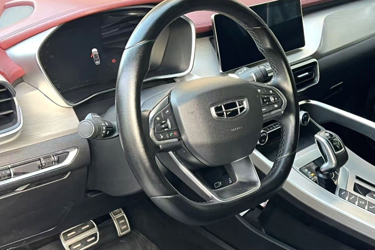 GEELY Coolray 2019 #11 GEELY Coolray 2019 изображение автомобиля #11