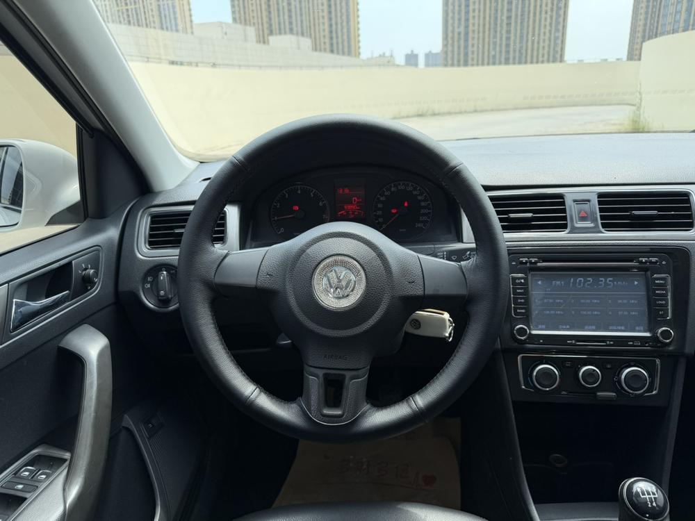 Volkswagen Santana 2014 #8 Volkswagen Santana 2014 car image #8
