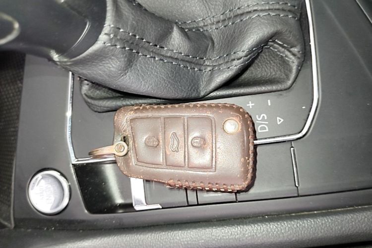 Volkswagen Tharu 2021 car image #9