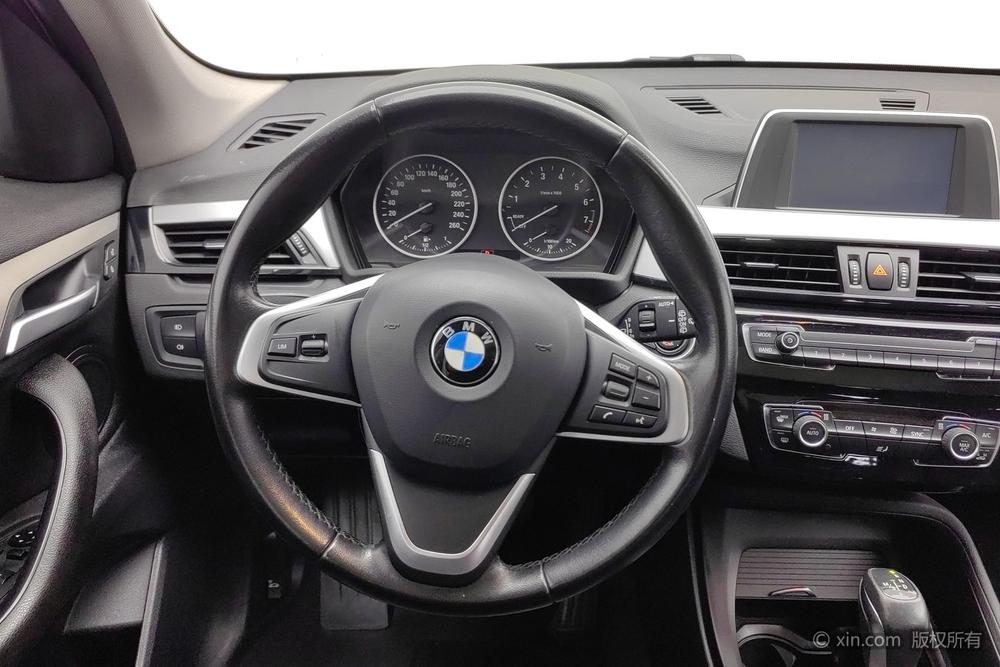 BMW X1 2017 #13 BMW X1 2017 car image #13