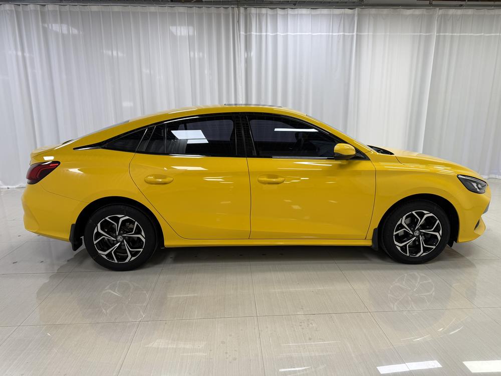 MG 5 2023 car image #8