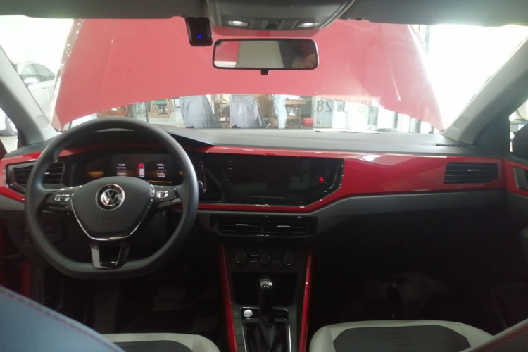 Volkswagen Polo 2023 car image #10