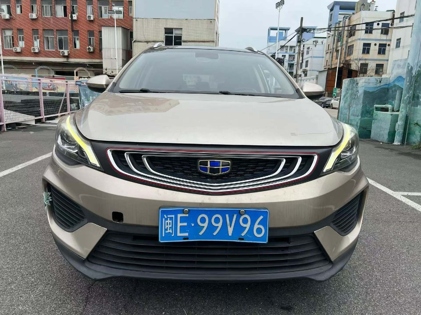 GEELY Emgrand GS 2019 car image #2