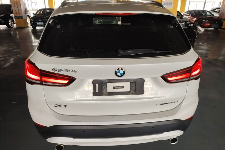 BMW X1 2020 #4 BMW X1 2020 car image #4
