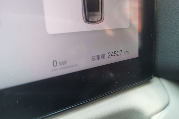 BYD YuanUP 2025 #8 BYD YuanUP 2025 car image #8