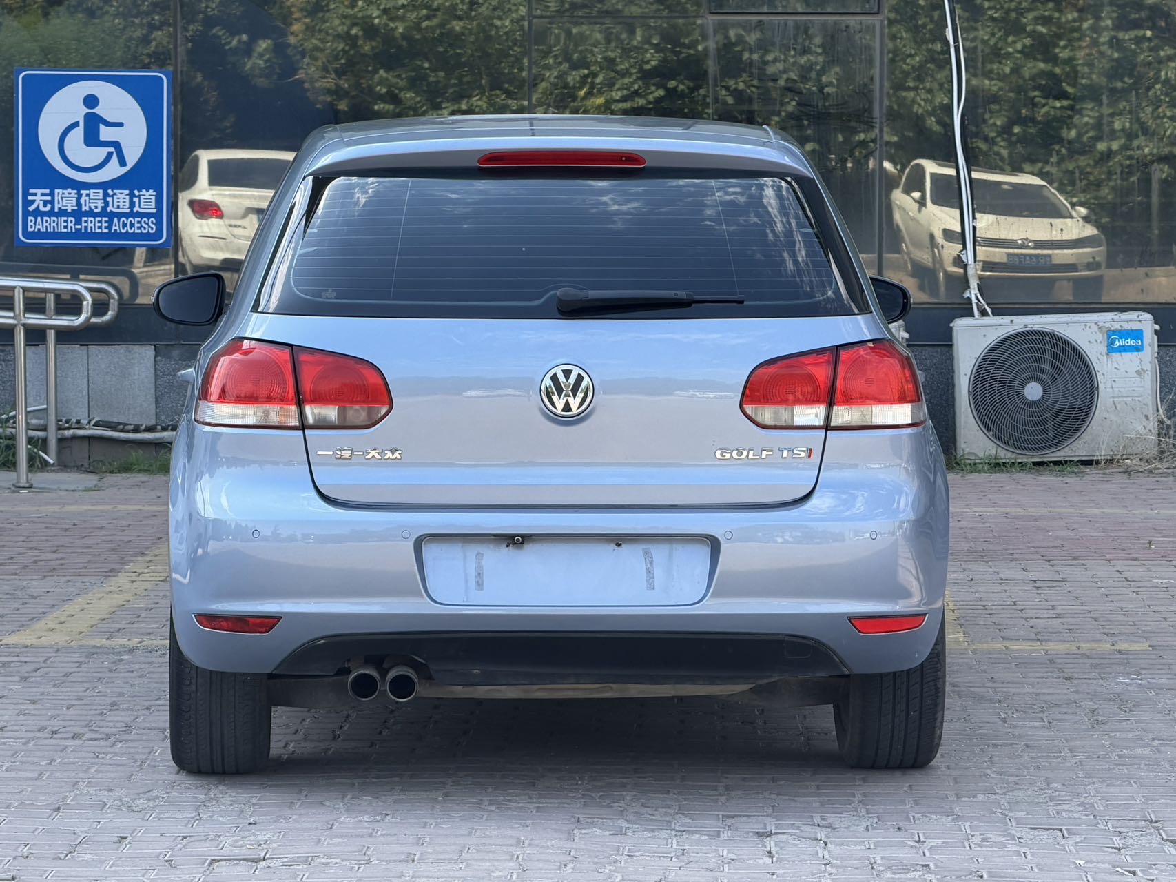 Volkswagen Golf 2010 #10 Volkswagen Golf 2010 car image #10
