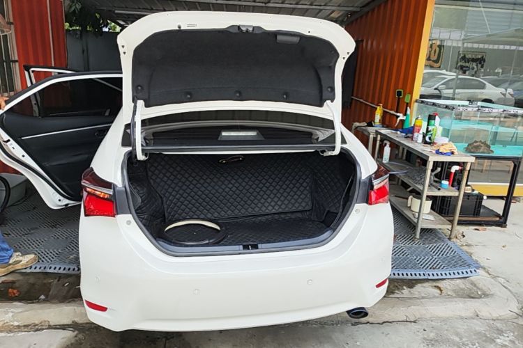 Toyota Corolla 2018 #19 Toyota Corolla 2018 car image #19