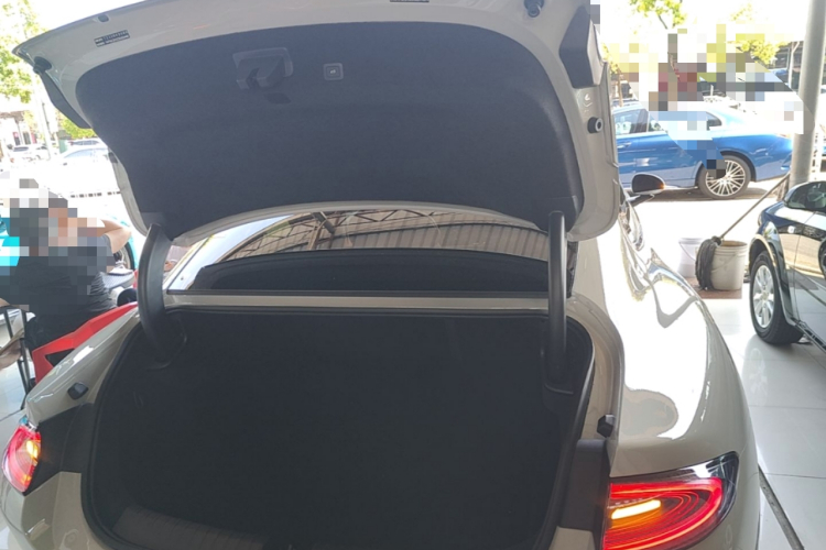 MI SU7 2024 car image #19