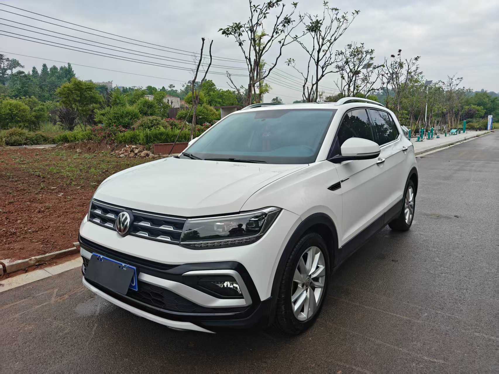 Volkswagen T-Cross 2020 Volkswagen T-Cross 2020 car image