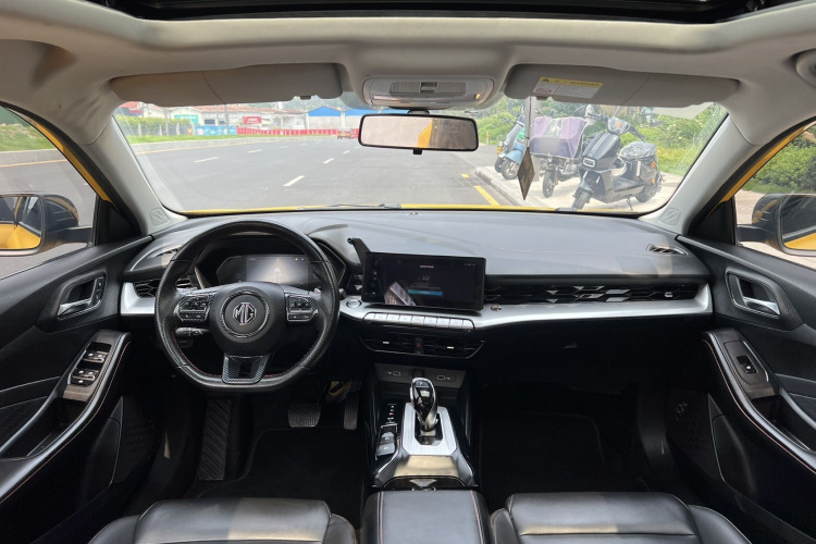 MG 5 2022 image de voiture #10