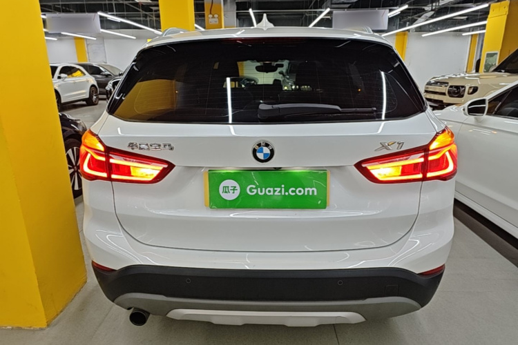 BMW X1 2018 #6 BMW X1 2018 car image #6