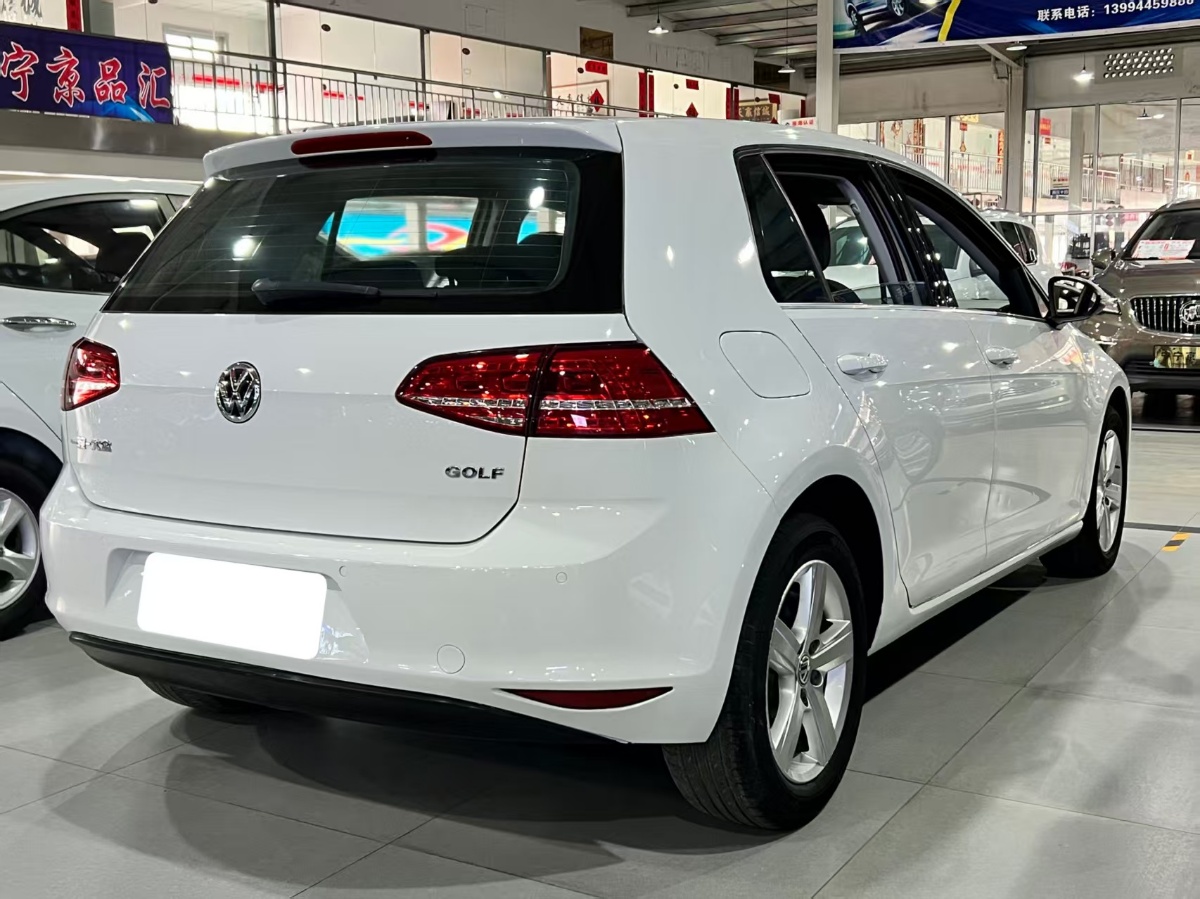 Volkswagen Golf 2016 car image #7