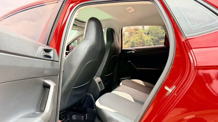 Volkswagen Polo 2019 image de voiture #6