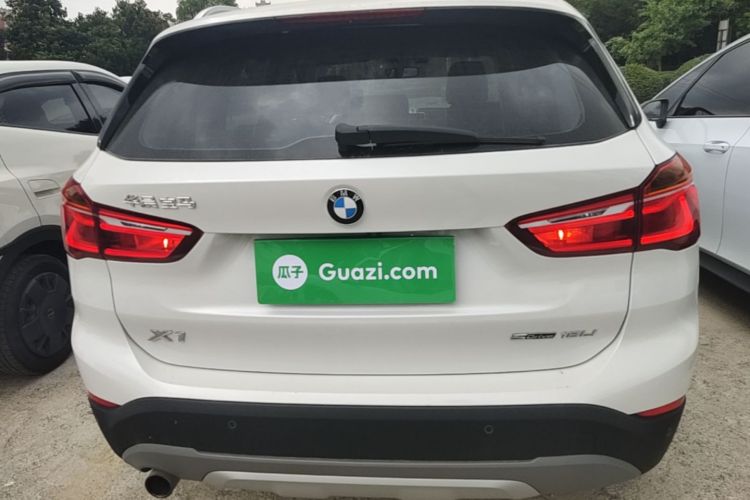 BMW X1 2019 #6 BMW X1 2019 car image #6
