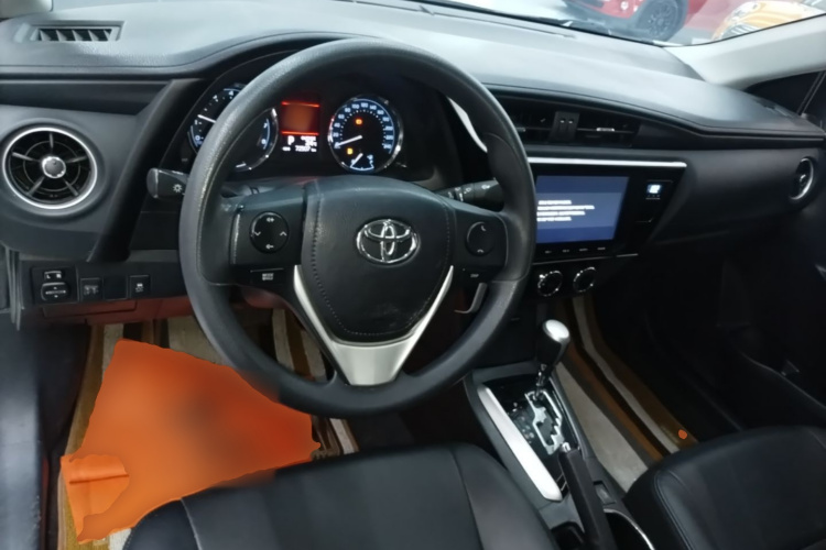 Toyota Corolla 2018 #10 Toyota Corolla 2018 car image #10