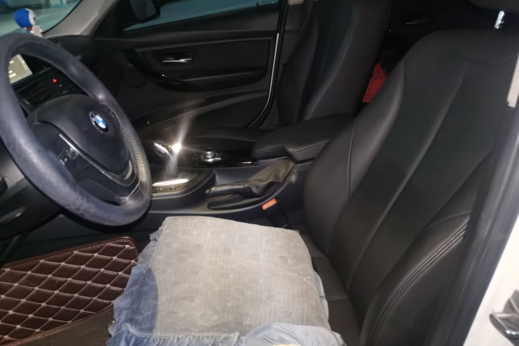BMW 3 Series 2016 car image #15