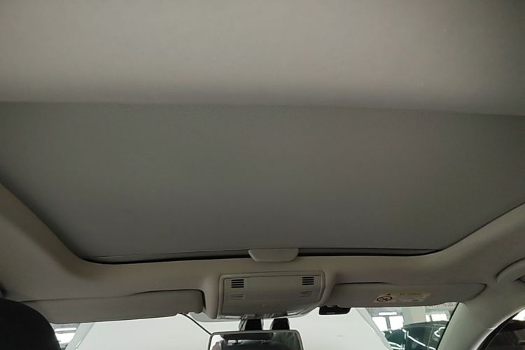 Volkswagen Golf 2019 #18 Volkswagen Golf 2019 car image #18