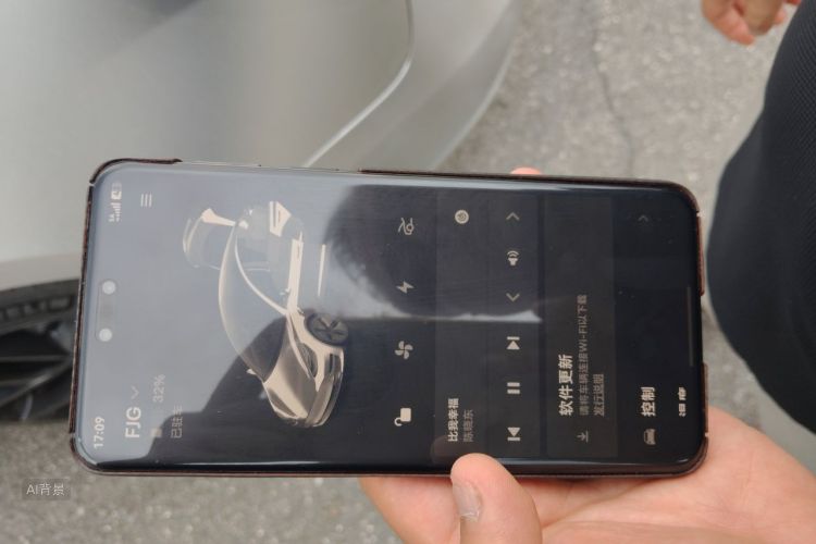 Tesla Model 3 2020 car image #10