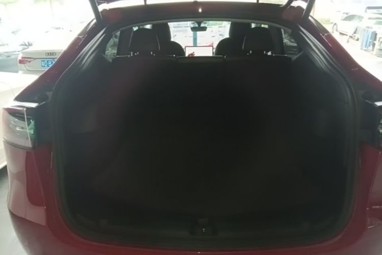 Tesla Model Y 2022 #19 Tesla Model Y 2022 car image #19
